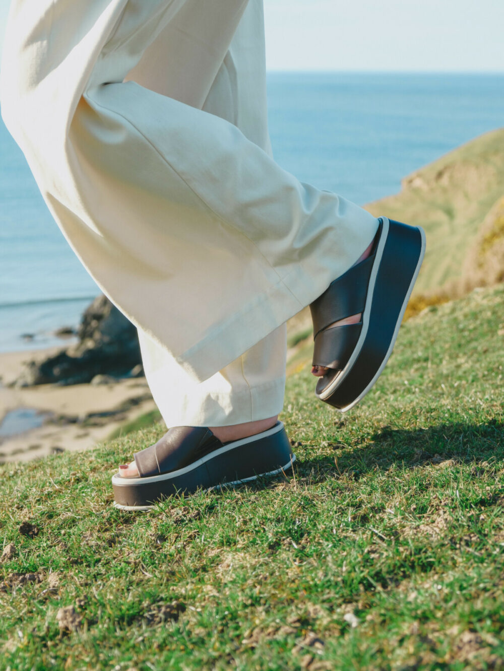 Les Filles d’Ailleurs Ecru Trouser - Image 3
