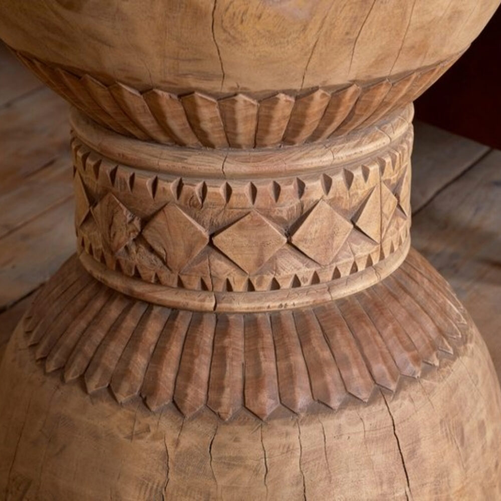 Taru Carved Side Table - Image 3